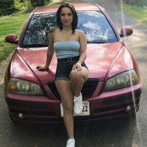 Meet your Posher, Zoee